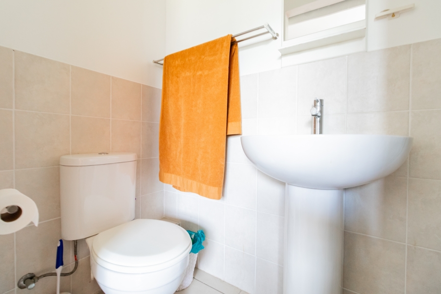 To Let 2 Bedroom Property for Rent in Nuutgevonden Western Cape